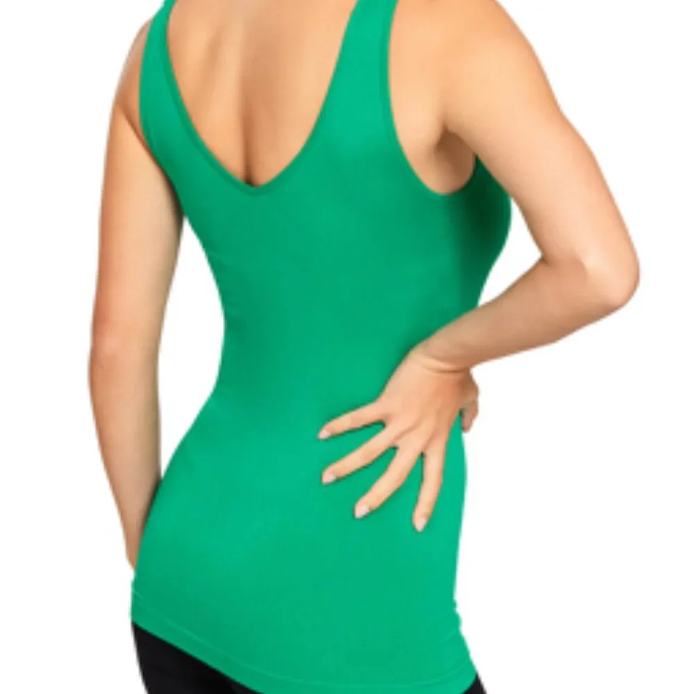 Zenana U or v neck 2-way seamless tank top - Picture 4 of 4